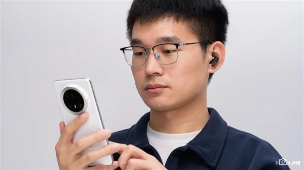 们发现低估了原生鸿蒙的潜力！尊龙凯时网体验完这款耳机 我(图7)